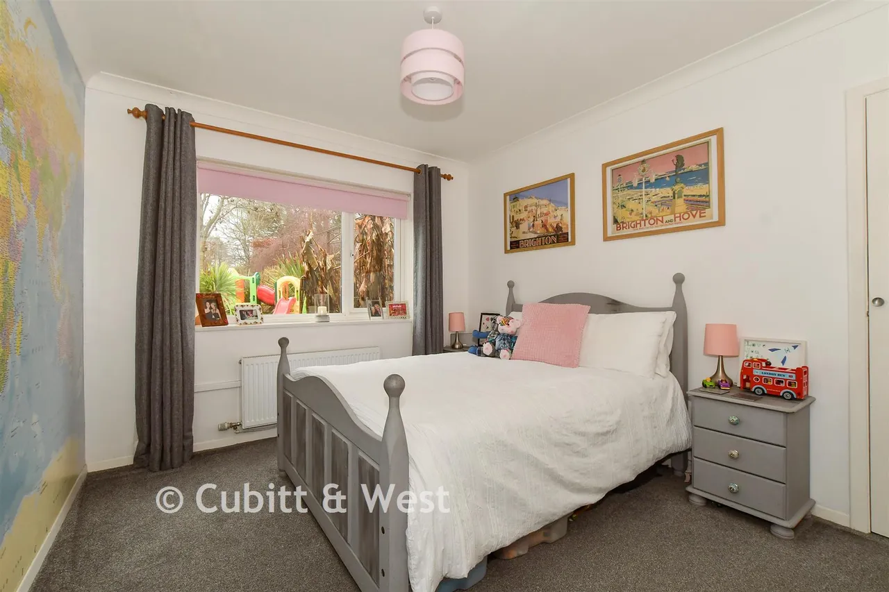 Horsham Road, Rusper, RH12, photo 9