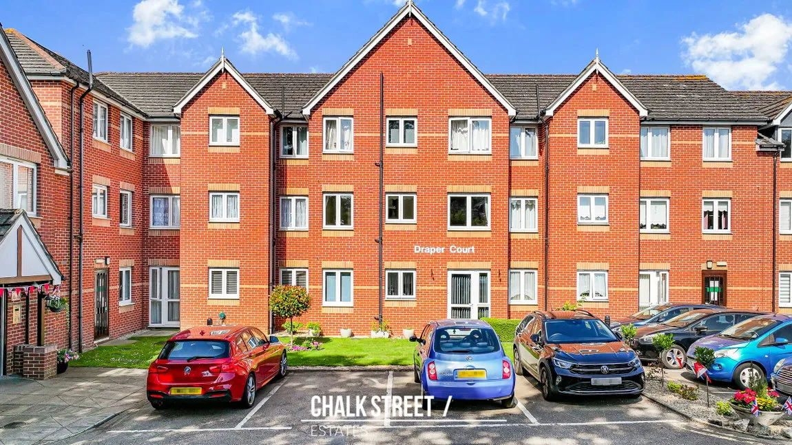 Mavis Grove, Hornchurch, RM12 6BN, photo 23