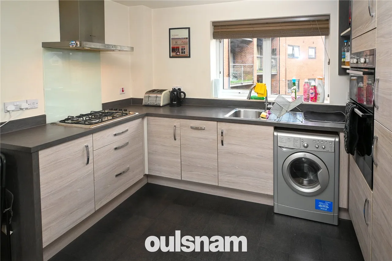 Tessall Lane, Northfield, Birmingham, B31 5HA, photo 3