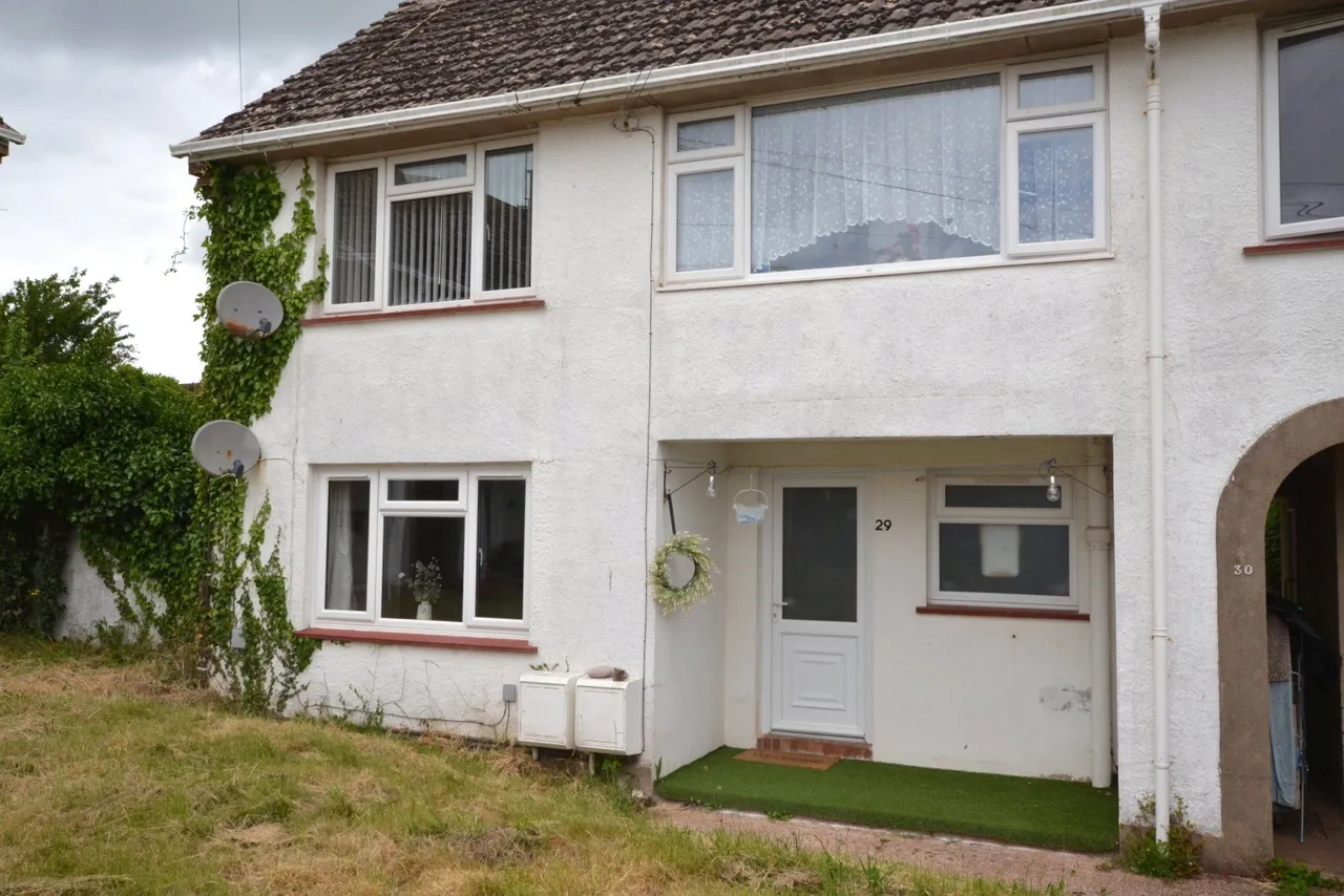 1 bed property for sale — Queens Road, Budleigh Salterton, Devon, EX9