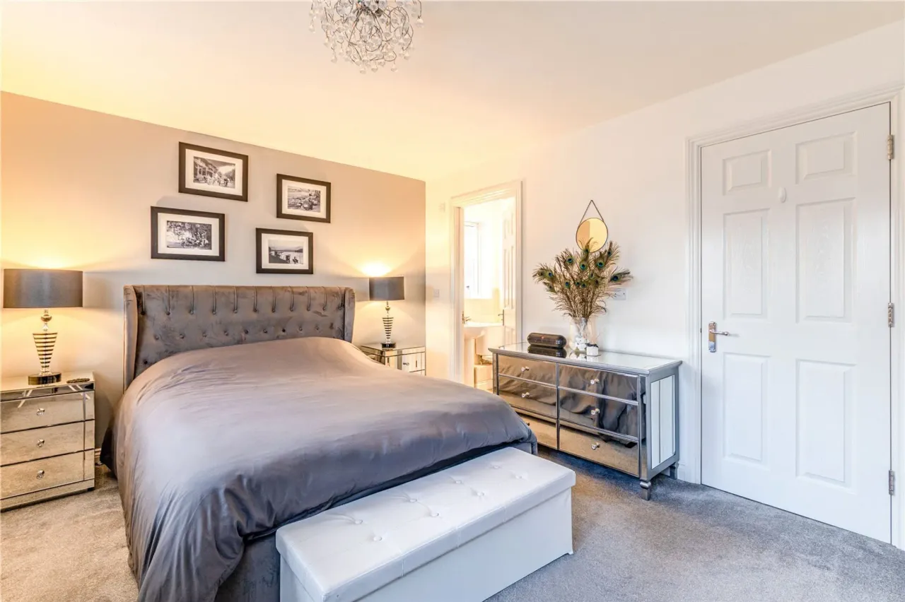 Derisley Close, Byfleet, West Byfleet..., photo 17