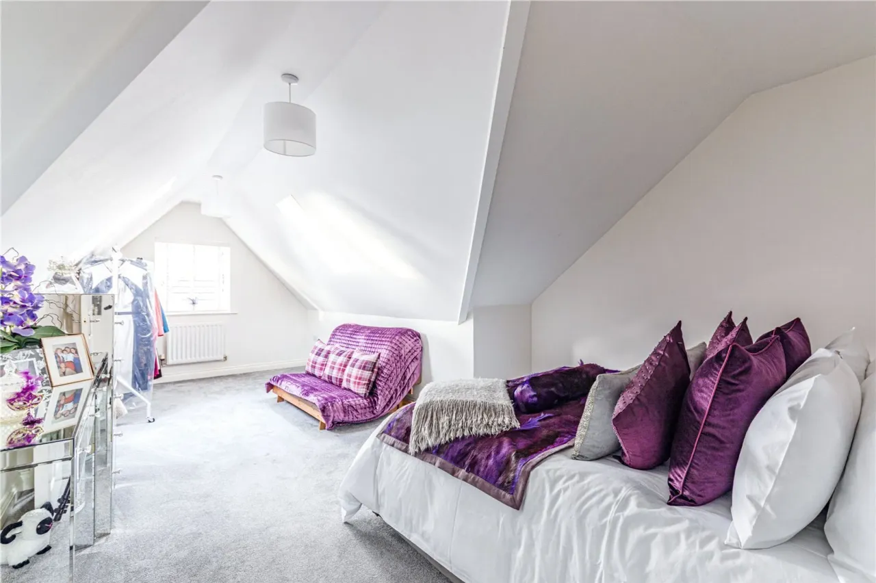 Derisley Close, Byfleet, West Byfleet..., photo 23