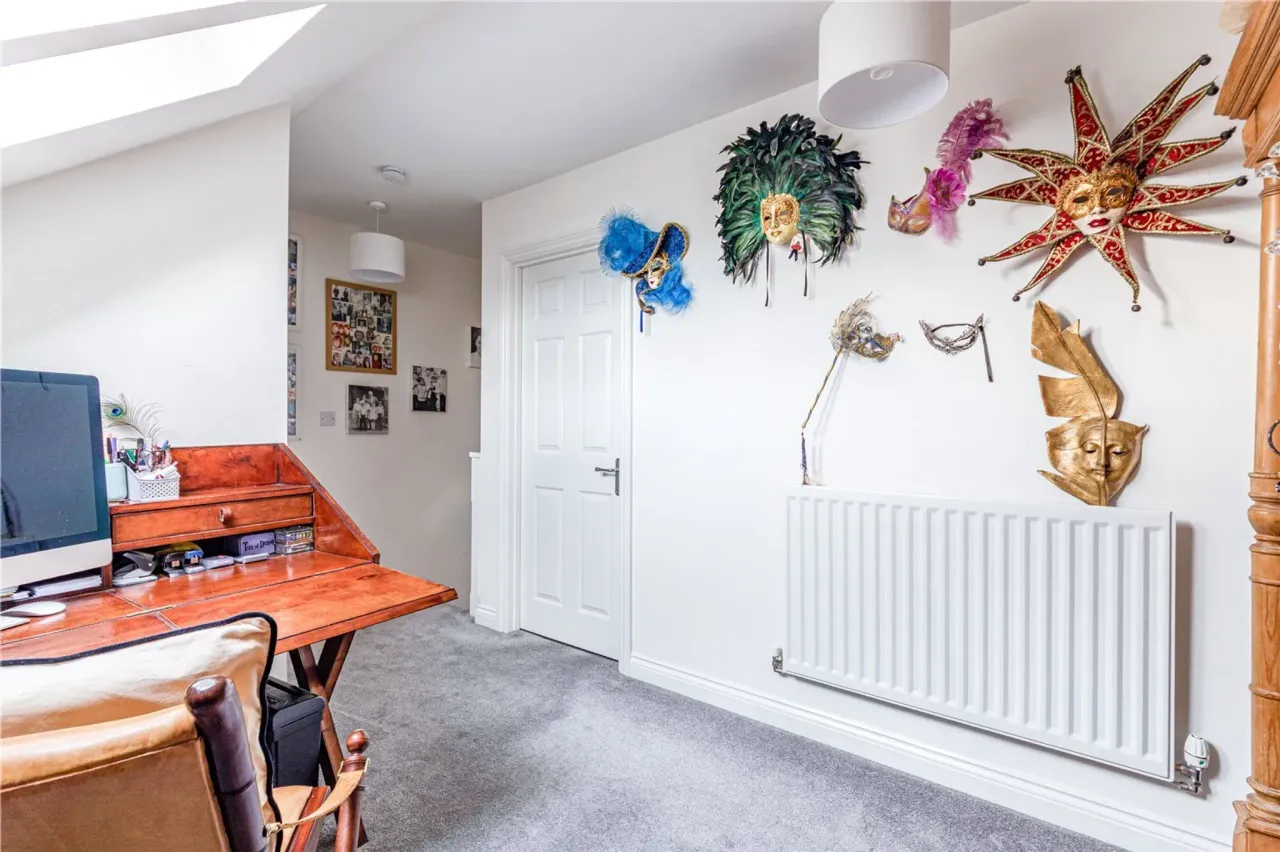 Derisley Close, Byfleet, West Byfleet..., photo 29