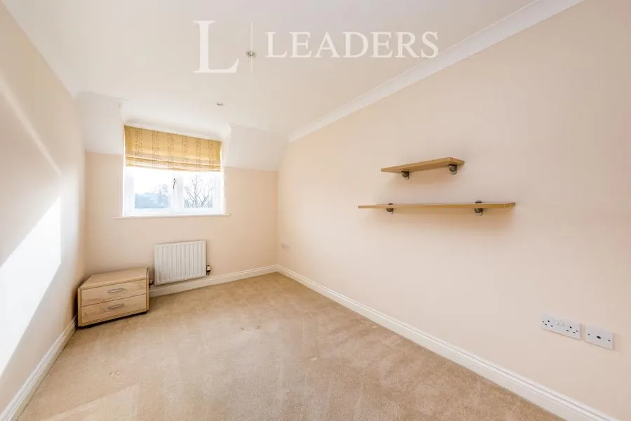 New Road, Guildford, GU4, photo 7