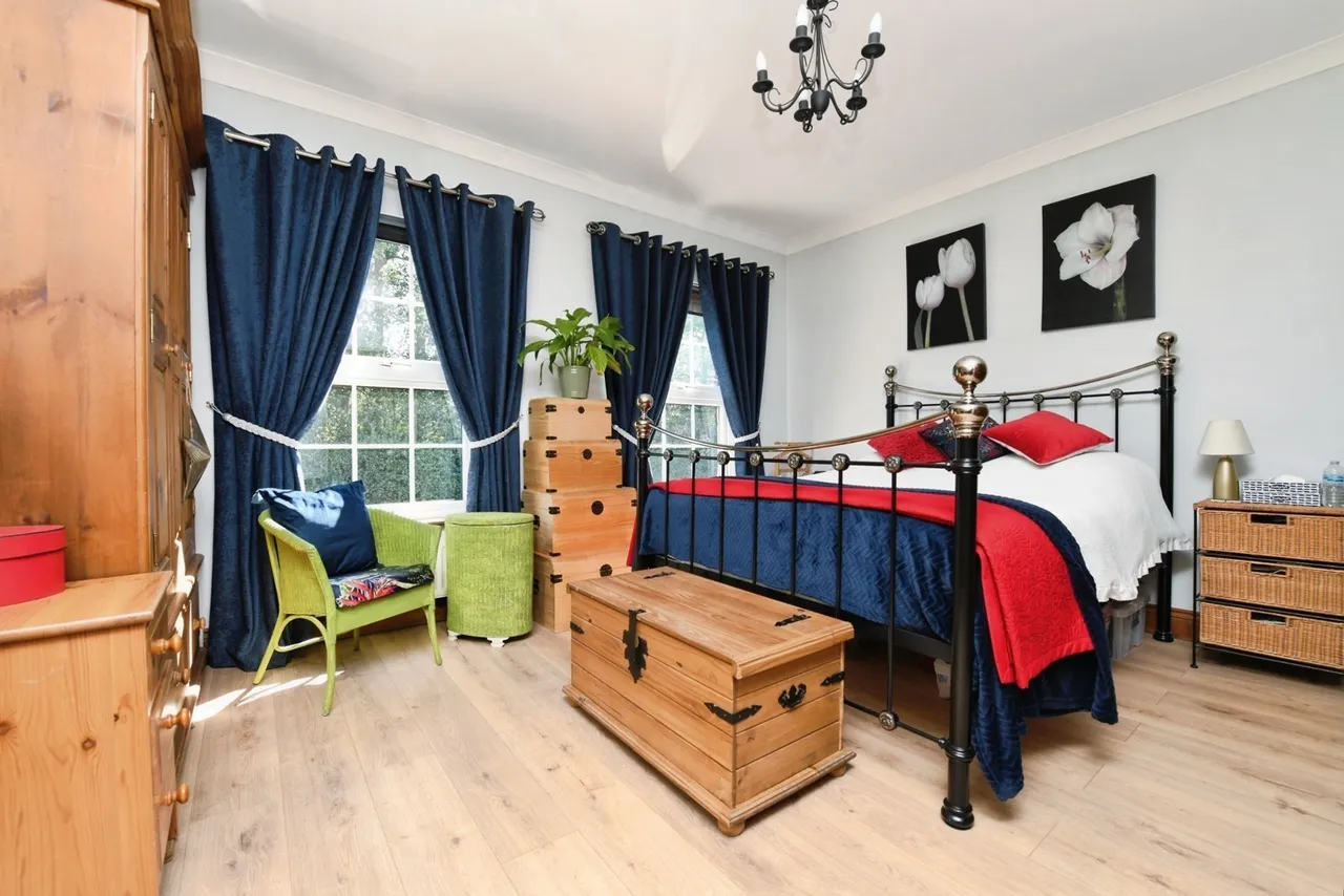 Coxtie Green Road, BRENTWOOD, Essex, CM14, photo 10