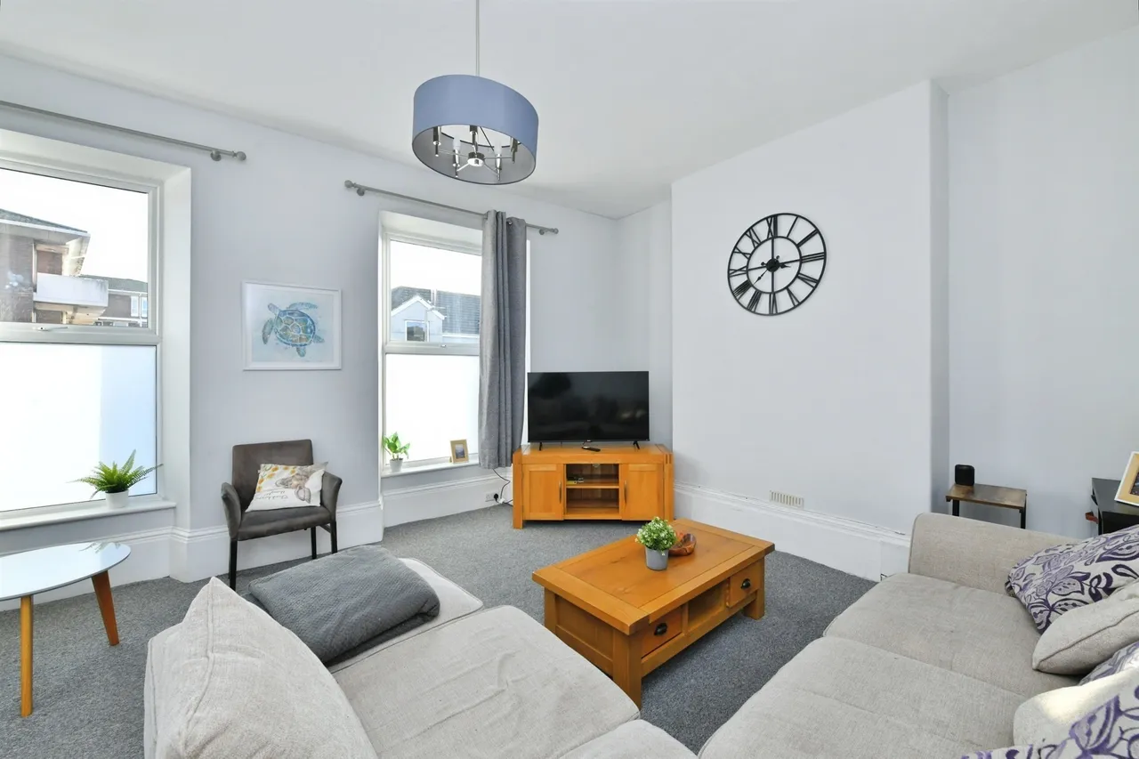 North Road West, Plymouth, photo 7