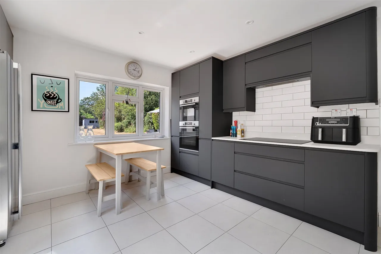 Hogspudding Lane, Newdigate, RH5, photo 5