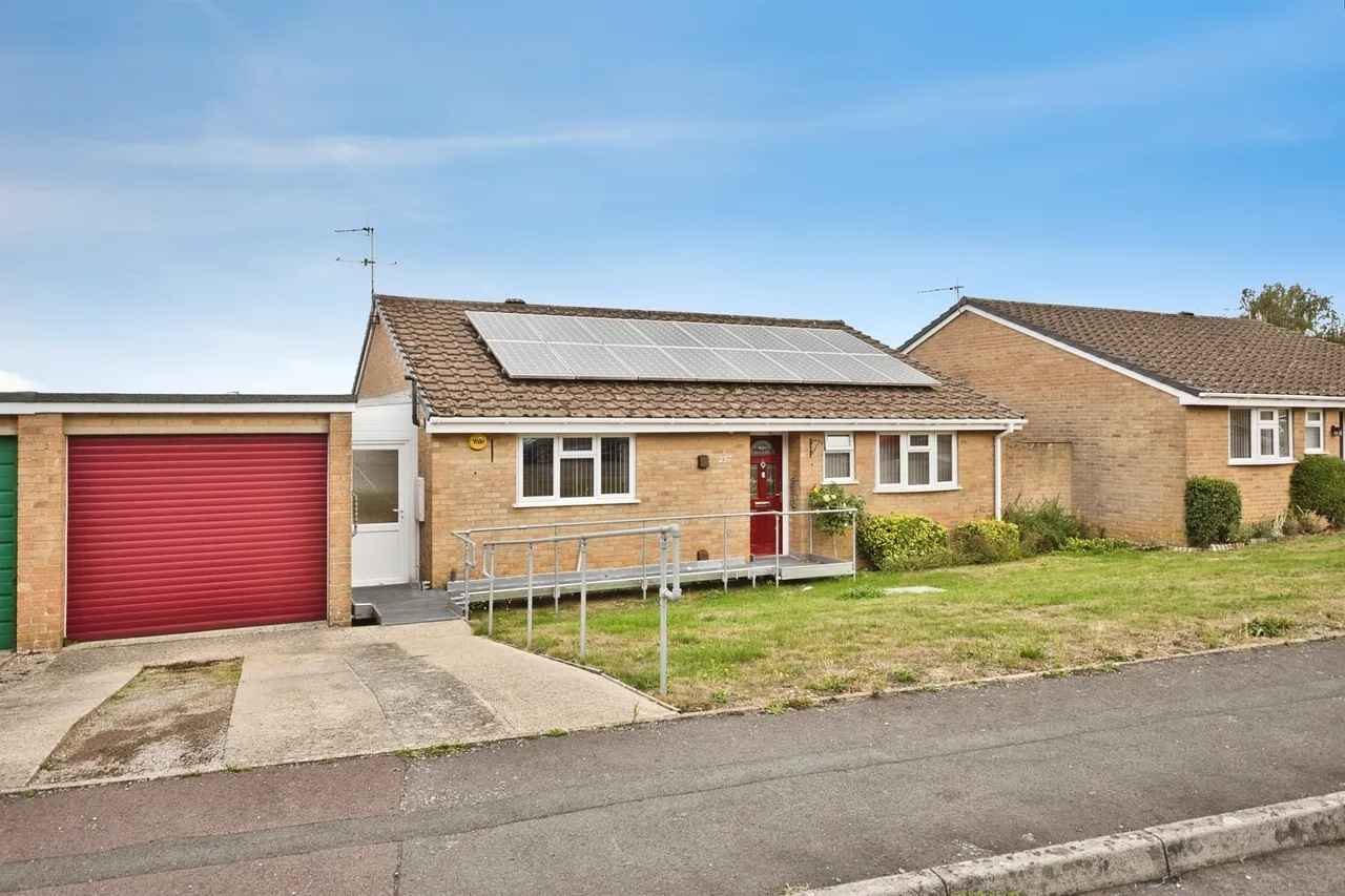 Park View, Crewkerne, photo 2