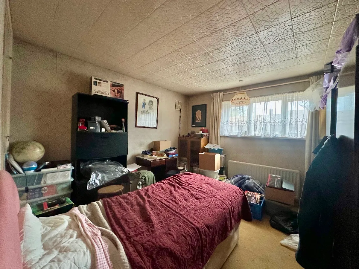 Wickford Drive, Harold HIl, photo 6