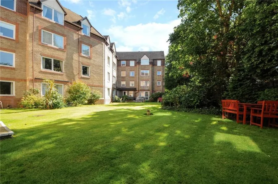 Cedar Road, Sutton, SM2, photo 10