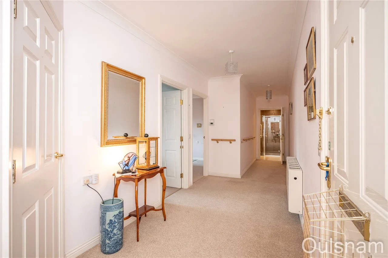 Burcot Lane, Bromsgrove, Worcestershire, B60 1AD, photo 11