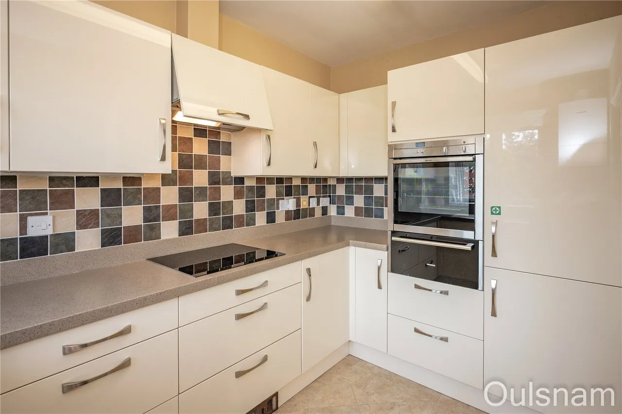 Burcot Lane, Bromsgrove, Worcestershire, B60 1AD, photo 4