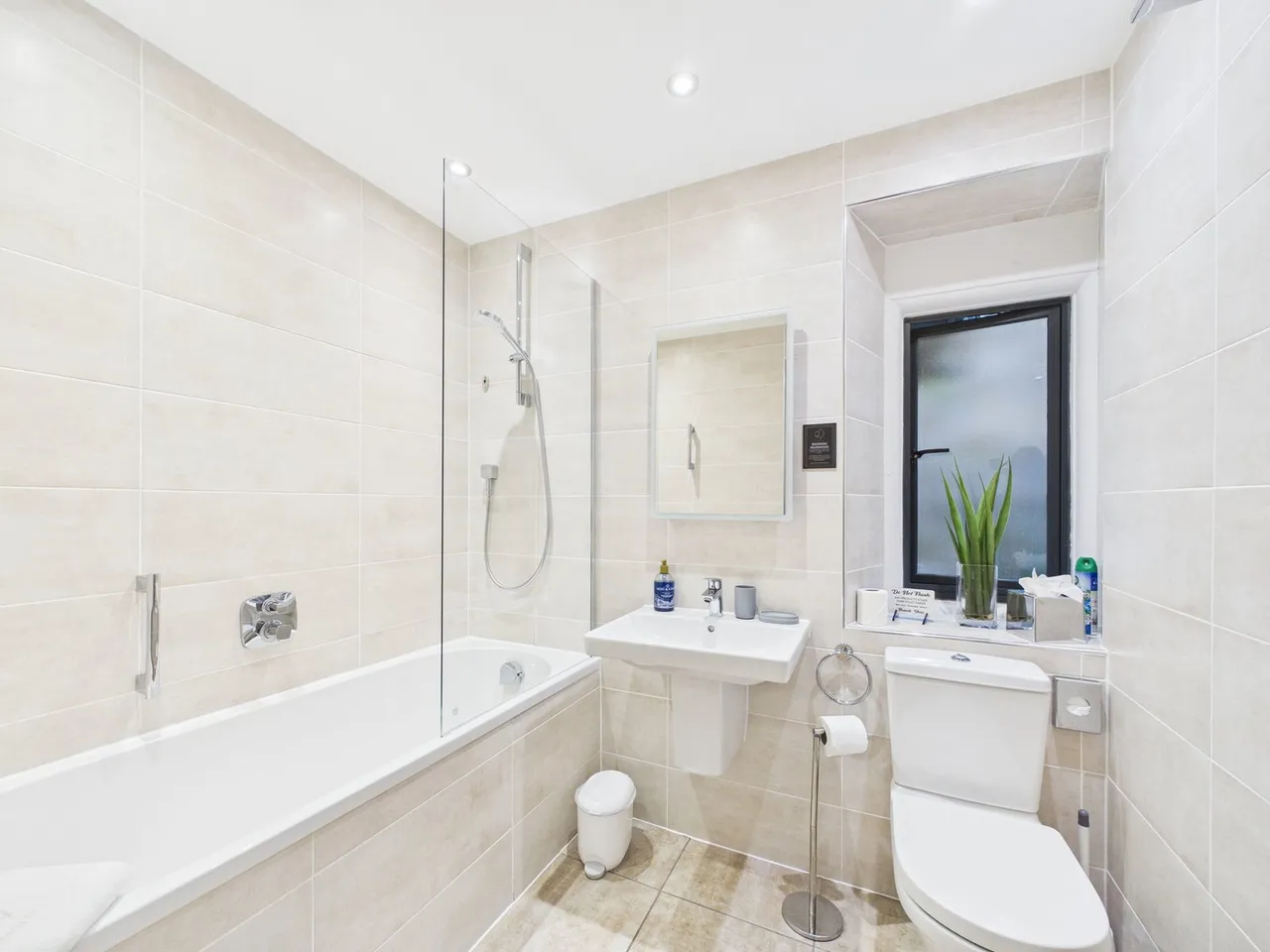 Applethwaite Hall, Windermere, LA23, photo 24