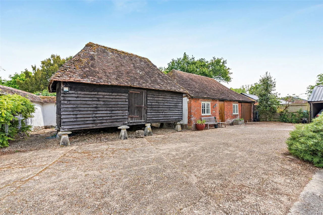 Eldon Road, Kings Somborne, Stockbridge, Hampshire, SO20 6QN, photo 18