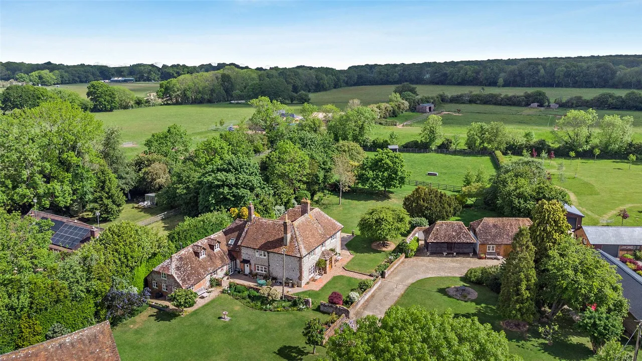 Eldon Road, Kings Somborne, Stockbridge, Hampshire, SO20 6QN, photo 2
