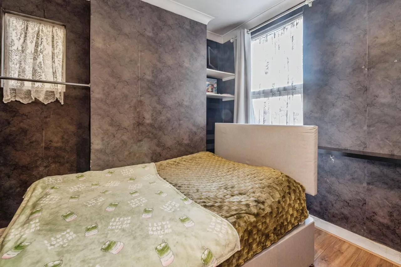 Brightwell Avenue, Westcliff-on-Sea, Essex, SS0, photo 9