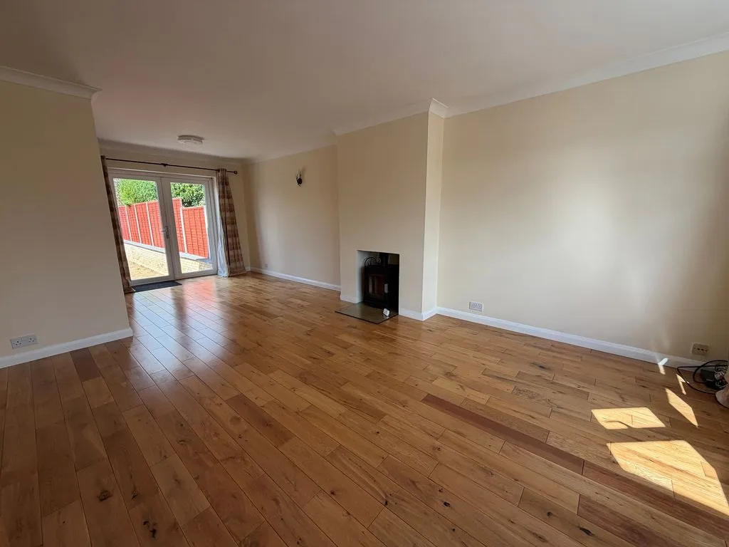 Woodland Way, Marlow SL7 3LN, photo 2