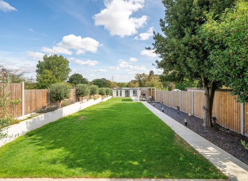 Warren Road, Wanstead, E11, photo 3