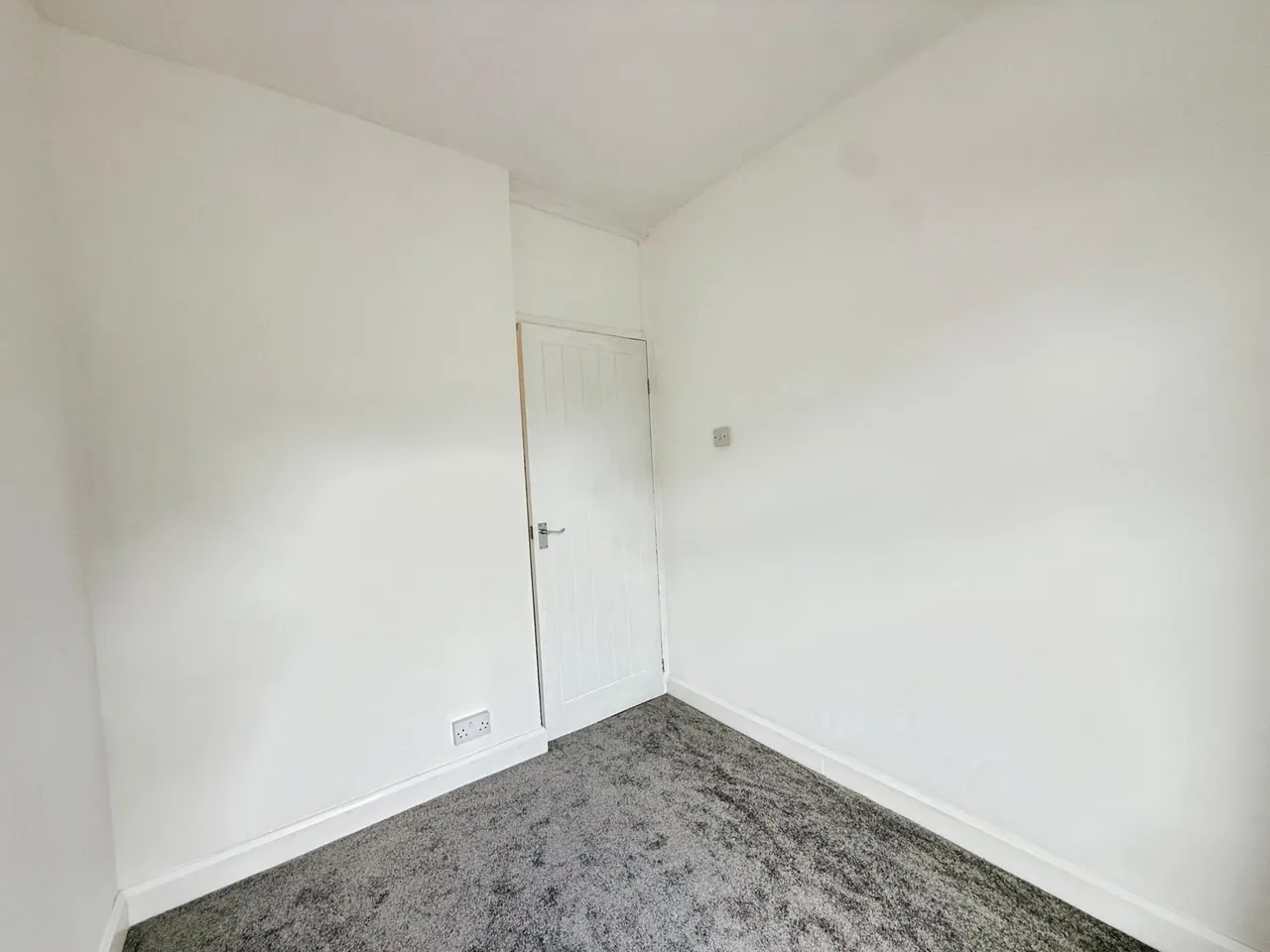 Dearne Street, Darton, S75, photo 15