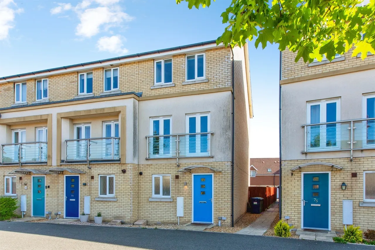 3 bed house for sale, Lancaster Gate, Upper Cambourne, CB23