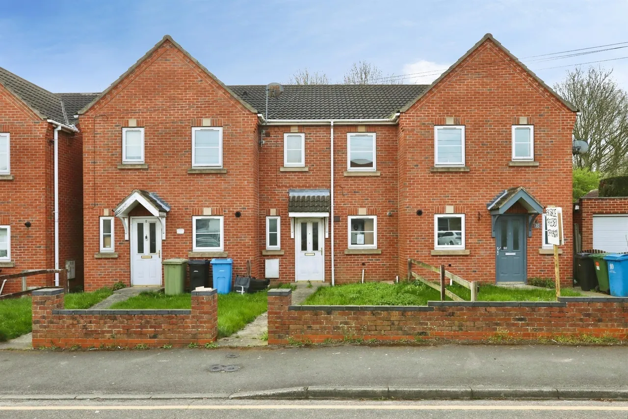 2 bed house for sale — Church Mews, Langold, Worksop