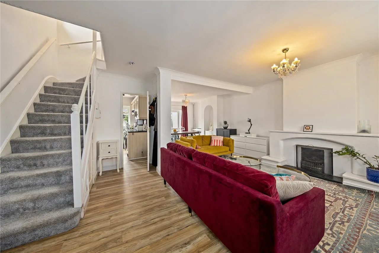 Grove Crescent, Feltham, TW13, photo 6