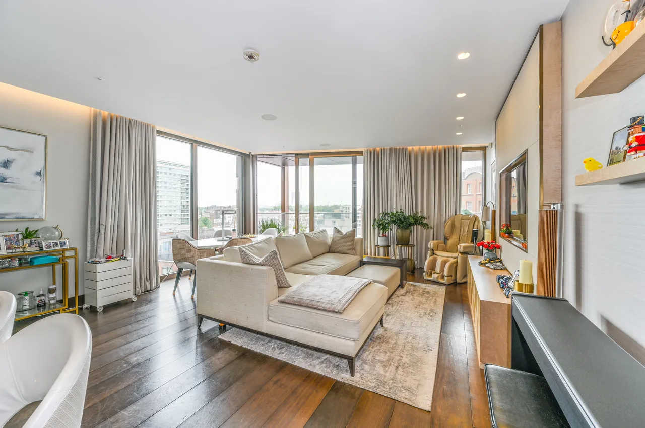 Apartment 6.01, 1 Kings Gate Walk, London, photo 2