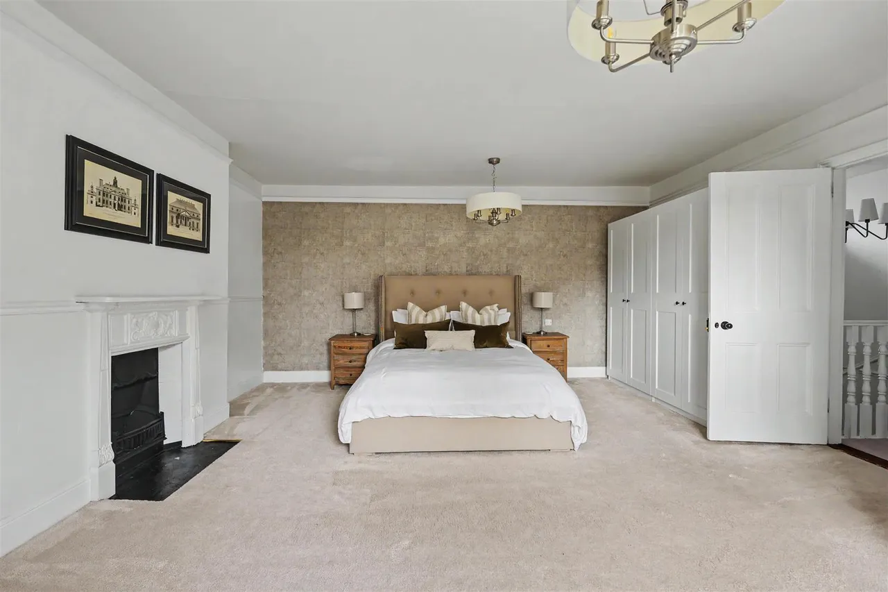 High Street, Hempstead, CB10, photo 18