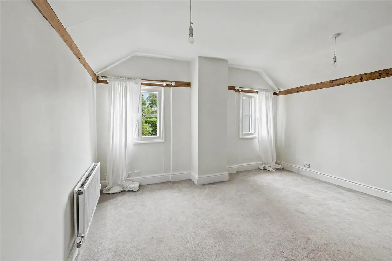 High Street, Hempstead, CB10, photo 27