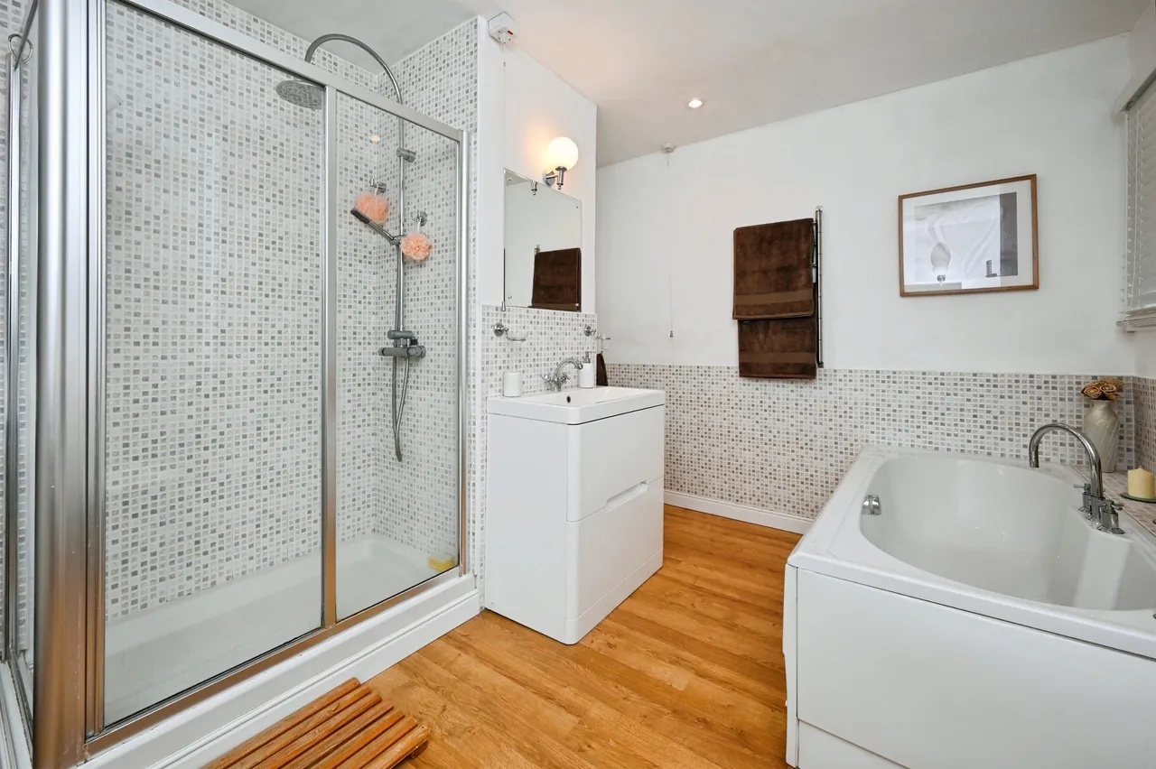 Hill Fields, Broadmeadows, DE55, photo 30