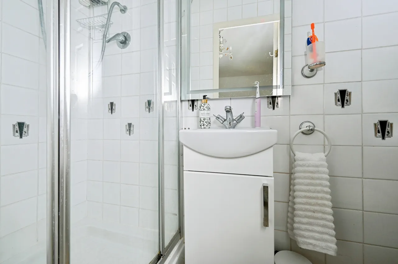 Hill Fields, Broadmeadows, DE55, photo 24