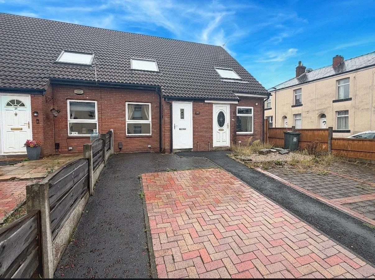 2 bed house for sale, Osborne Street, Heywood, OL10
