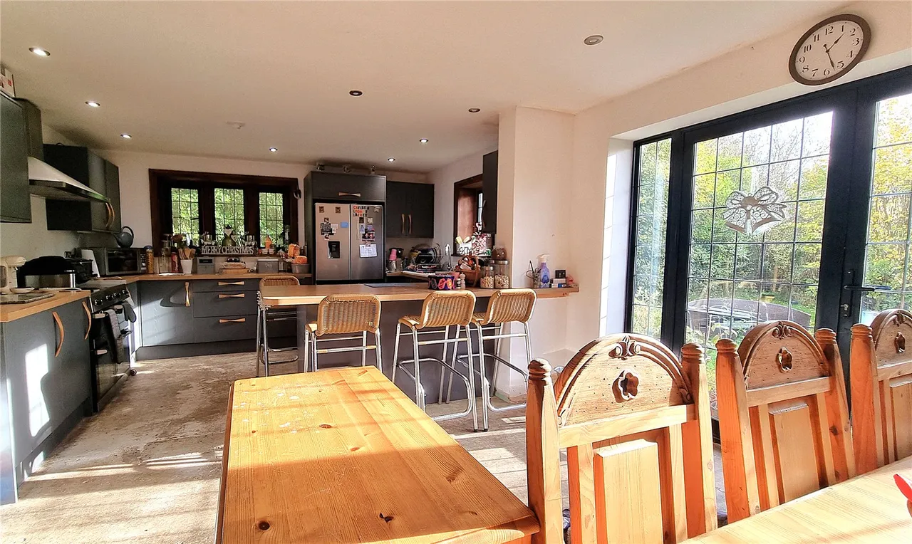 Bones Lane, Newchapel, RH7, photo 4