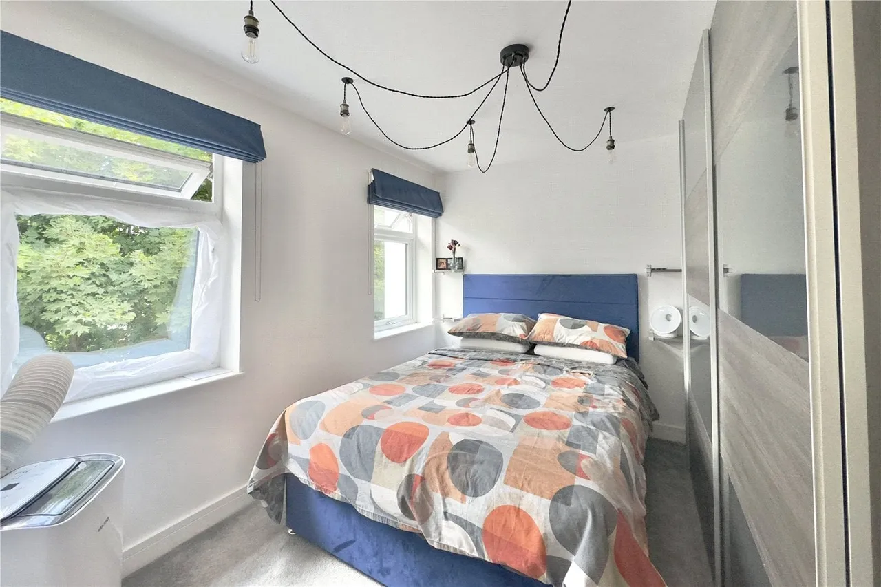 Station Road, Bourne End, Buckinghamshire, SL8, photo 5