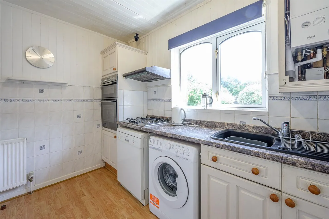 Clent View Road, Norton, DY8, photo 14