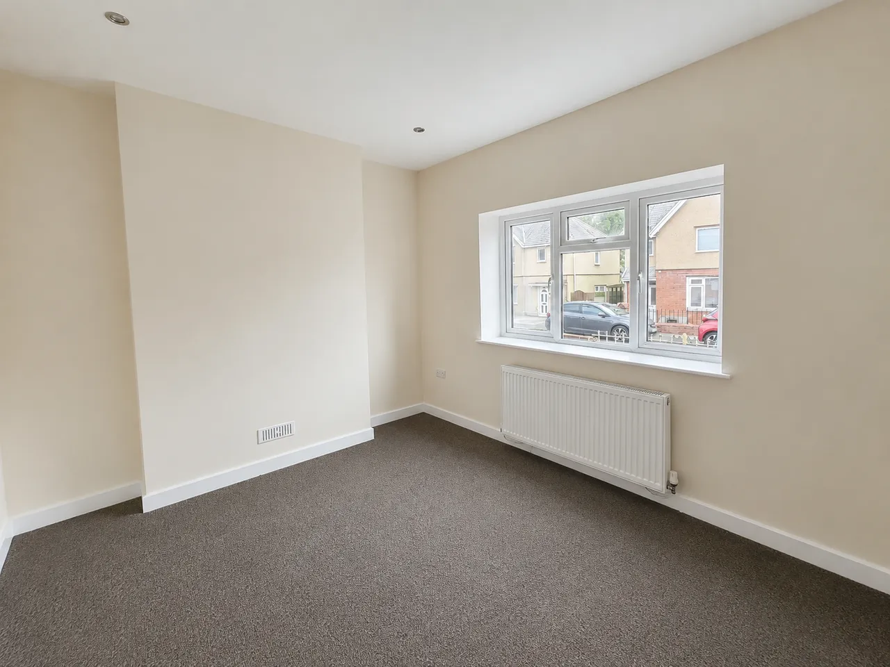 Grove Road, Clydach, SA6, photo 9