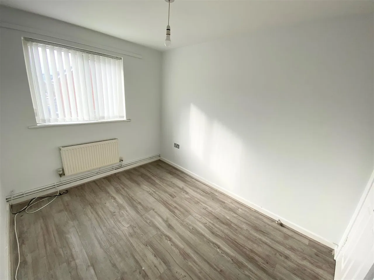 Francine Close, Liverpool, L3, photo 9