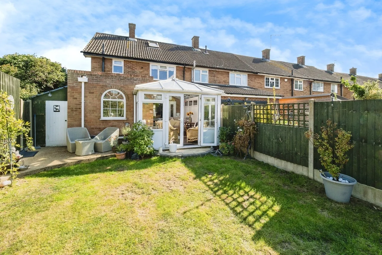 Deere Avenue, Rainham, RM13, photo 10