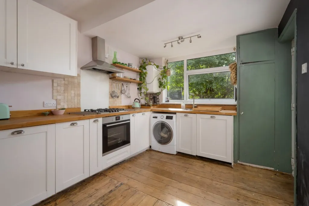 Teynham Road, Whitstable, photo 6