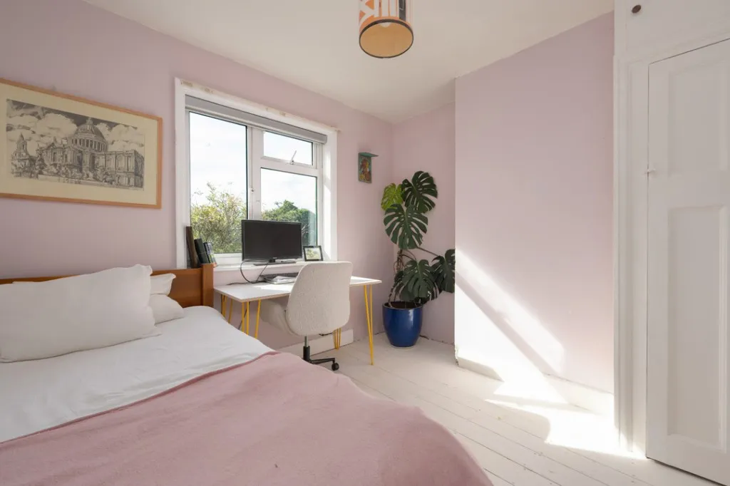 Teynham Road, Whitstable, photo 8