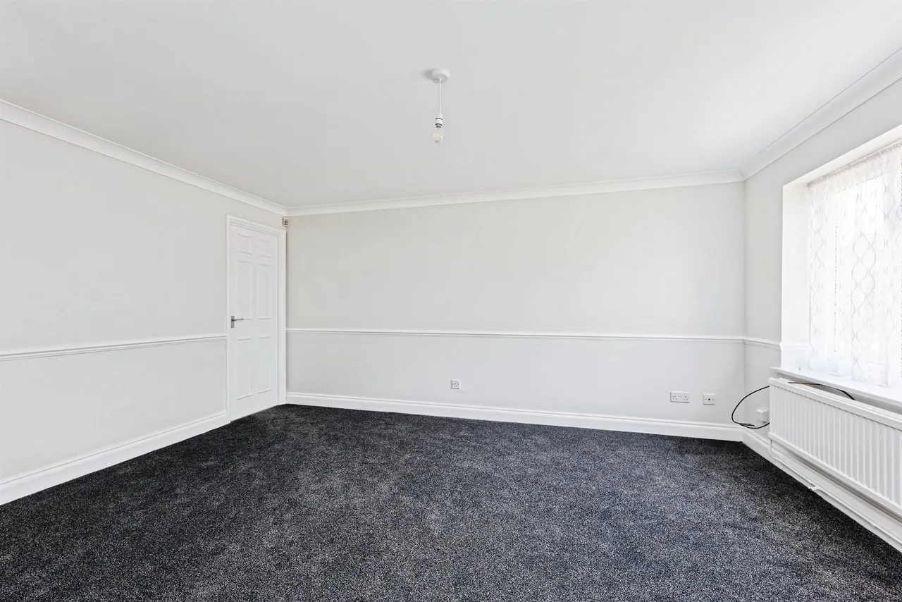 Derwent Way, Aylesham, Canterbury, photo 12