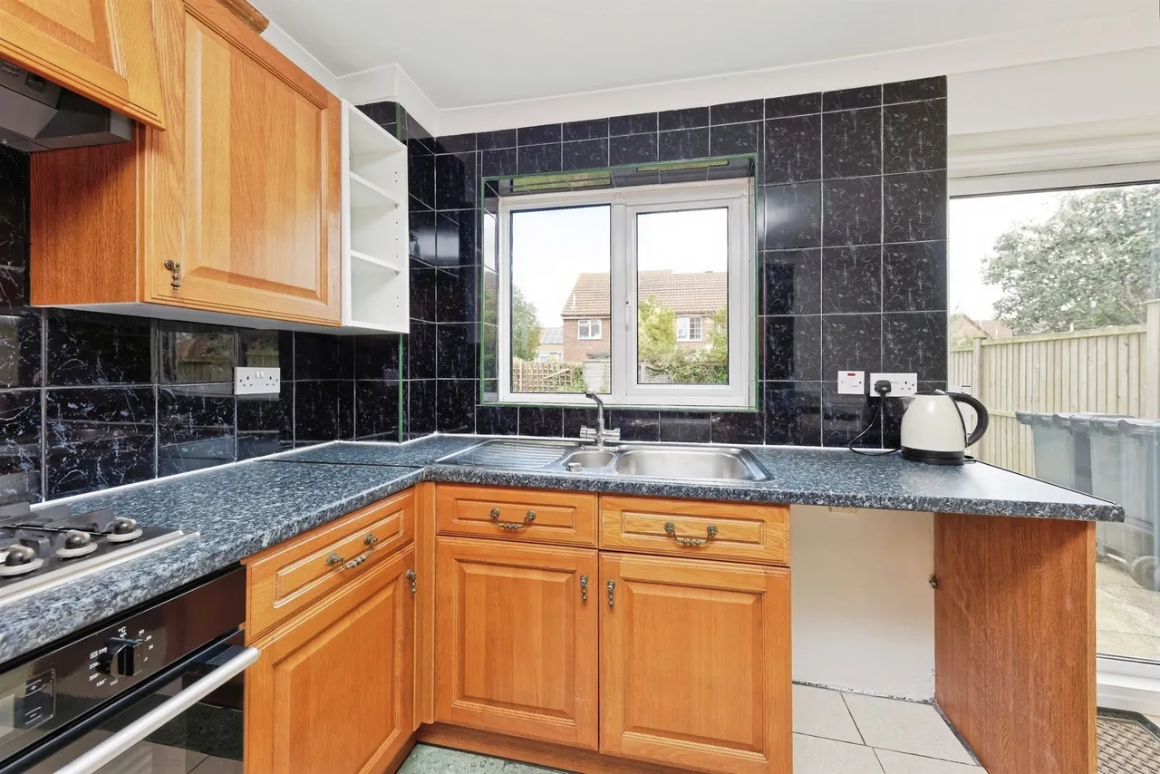 Derwent Way, Aylesham, Canterbury, photo 2