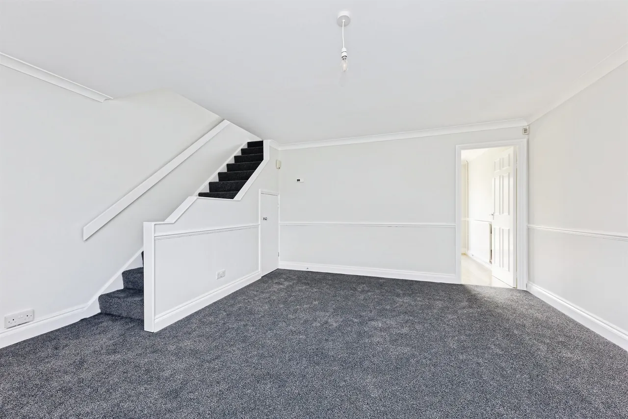Derwent Way, Aylesham, Canterbury, photo 10