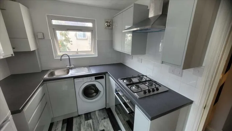 Moor View Terrace, Plymouth, PL4, photo 7