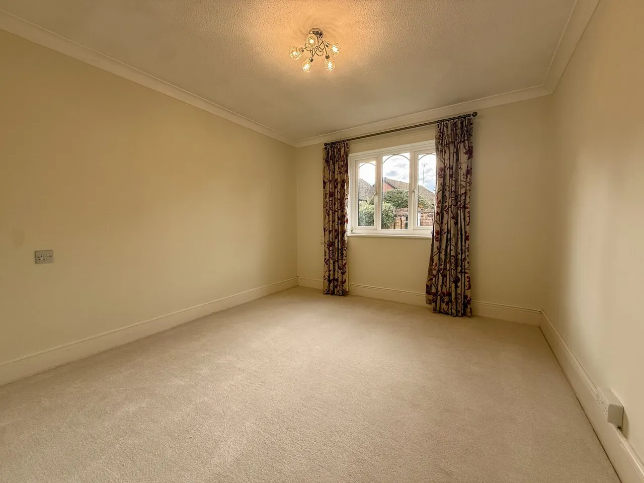 Sherwood Gardens, Henley-on-Thames, RG9, photo 20