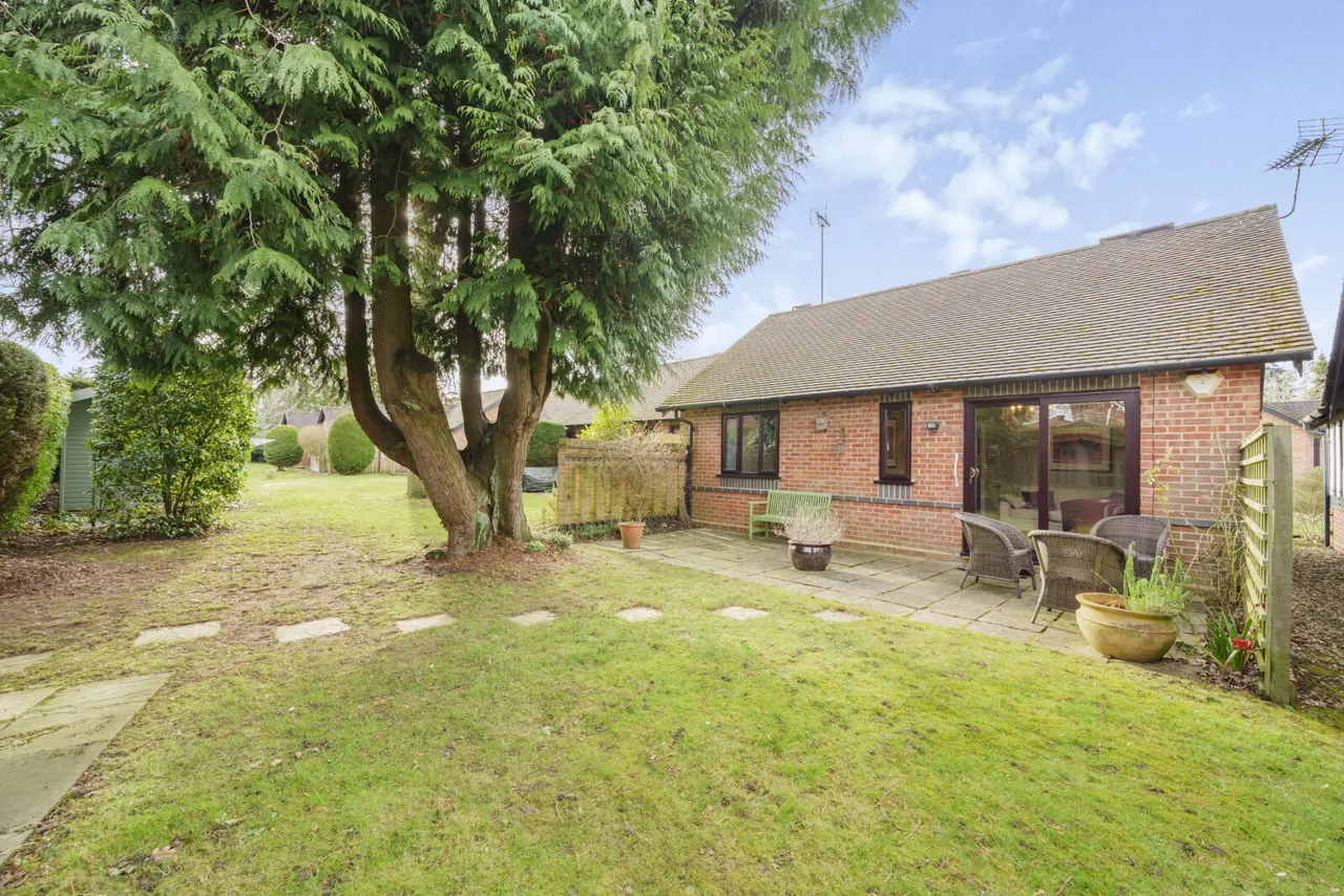 Sherwood Gardens, Henley-on-Thames, RG9, photo 10