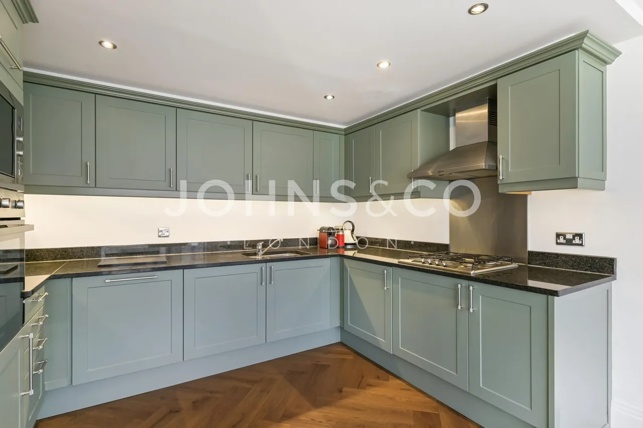 Ferry Quays, Brentford, TW8, photo 3