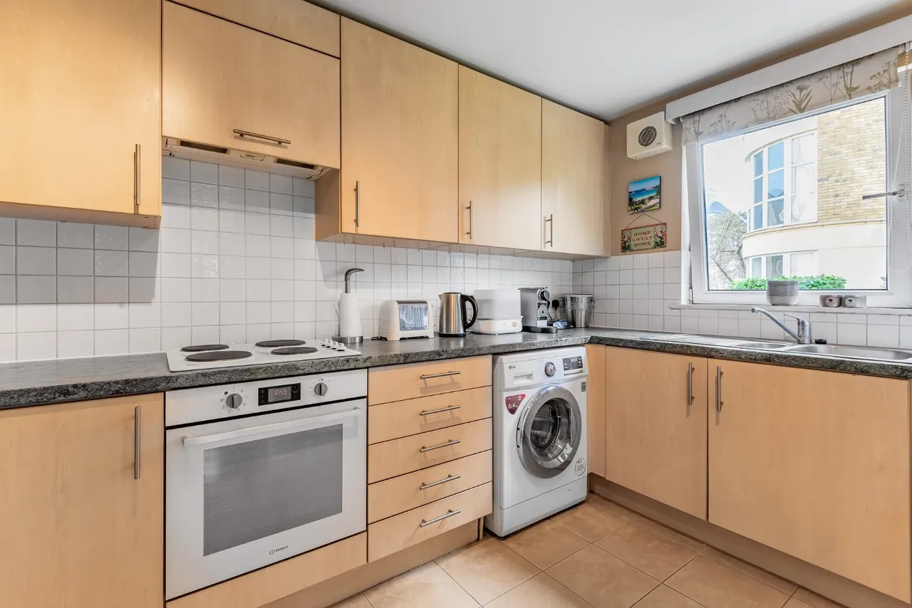 Melliss Avenue, Kew, TW9, photo 4