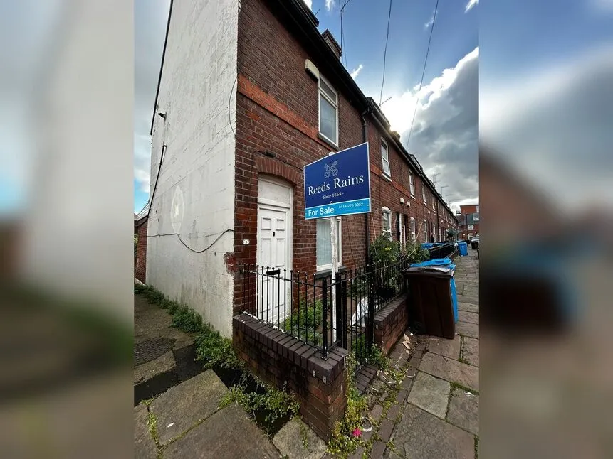 3 bed house for sale, Cromford Street, Sheffield, S2