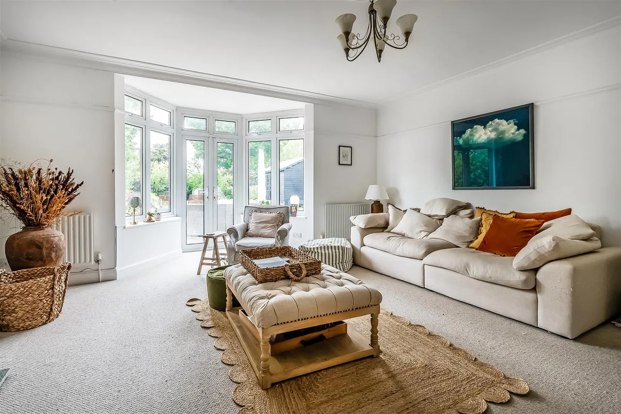 Gatesden Road, Fetcham, KT22, photo 5